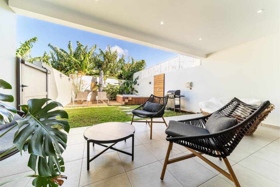 Day, Garden, Garden view, sunbed
