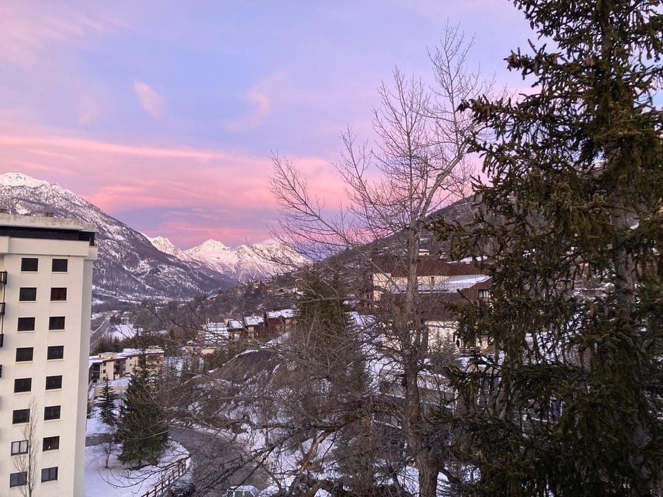 Mountain view, Sunrise