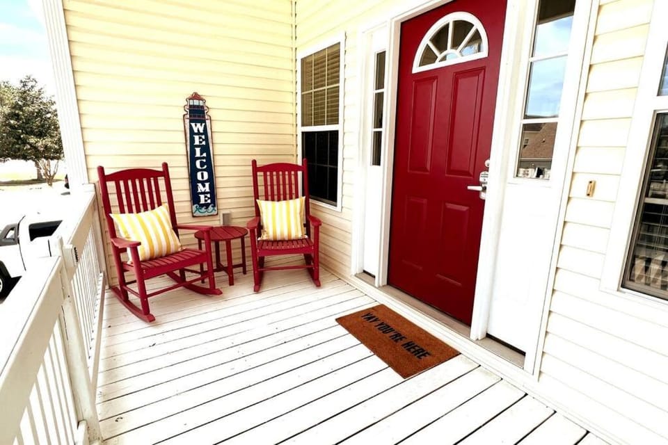 North Myrtle Beach Stay-Golfcart House in North Myrtle Beach