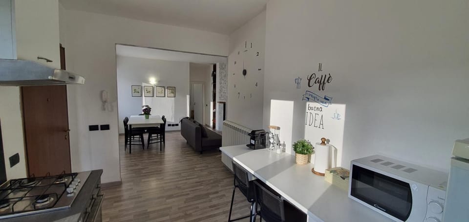 Kitchen or kitchenette, Communal kitchen, kitchen, kitchen