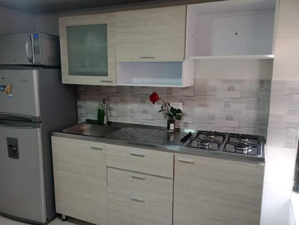 APARTA ESTUDIO EN SUBA FONTANAr Bed and Breakfast in Bogota