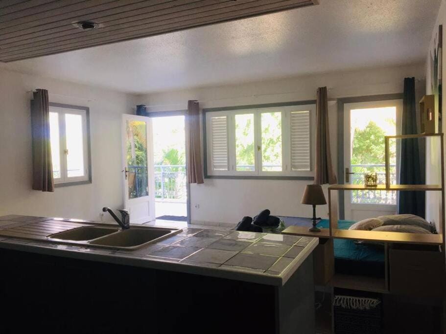 Le Flamboyant - studio 3* avec piscine proche golf Apartment in Grande-Terre, Guadeloupe