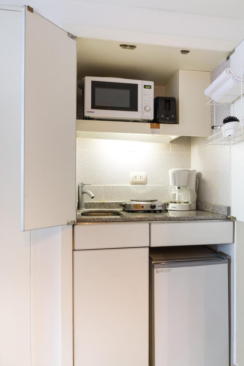 Kitchen or kitchenette, pet friendly