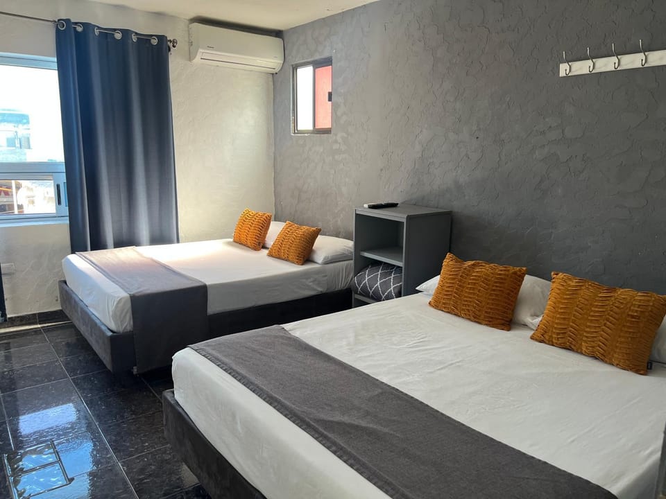 Access Blue Cristalh Hotel in Monterrey