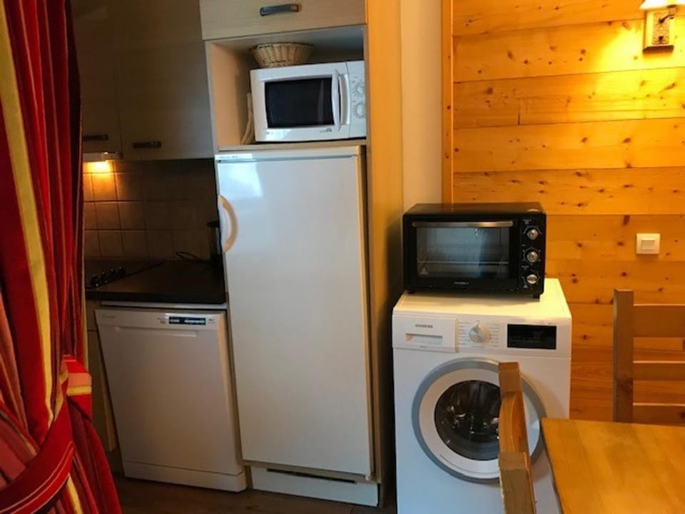 Brides Les Bains: Appartement 3 Pièces, 8 Pers, Balcon, Parking, WiFi - FR-1-512-251 Apartment in Auvergne-Rhône-Alpes