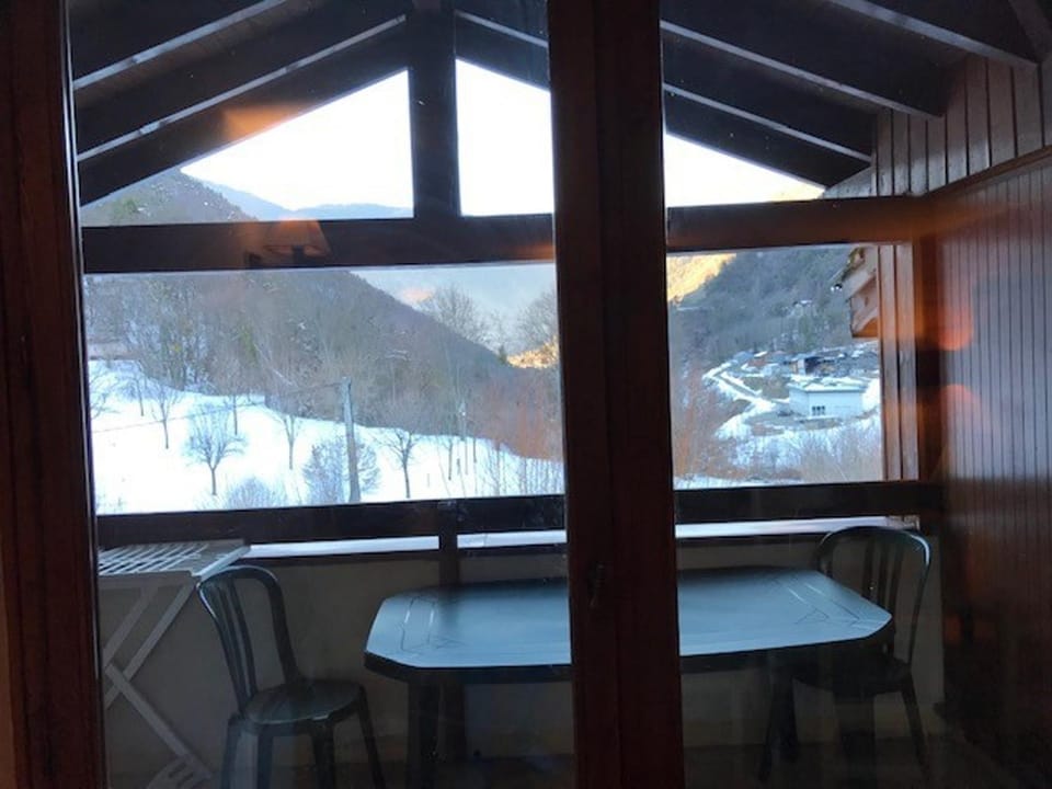Brides Les Bains: Appartement 3 Pièces, 8 Pers, Balcon, Parking, WiFi - FR-1-512-251 Apartment in Auvergne-Rhône-Alpes