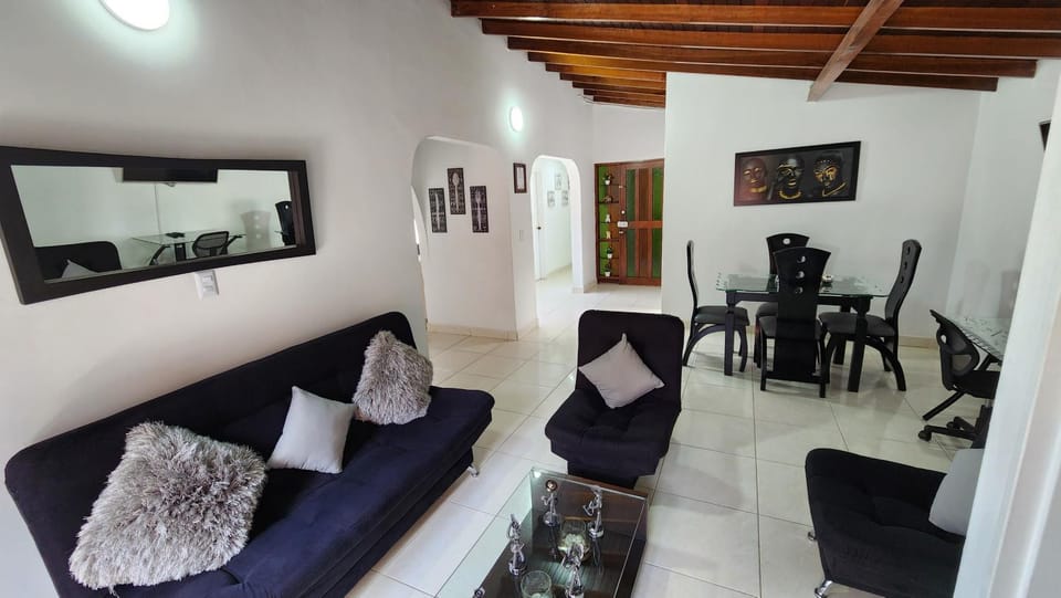 amplio apartamento en envigado Apartment in Envigado