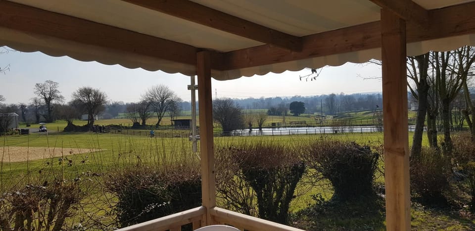 Garden, View (from property/room), Balcony/Terrace
