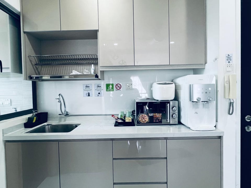 Coffee/tea facilities, Kitchen or kitchenette, minibar