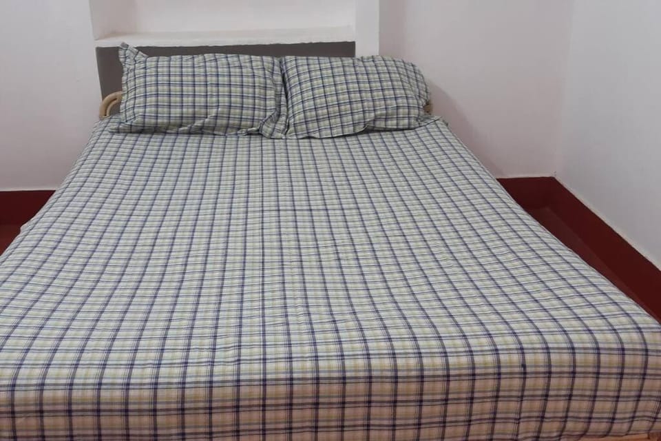 Sylvie Cottage (SF)- Near White Town & Beach Apartment in Puducherry