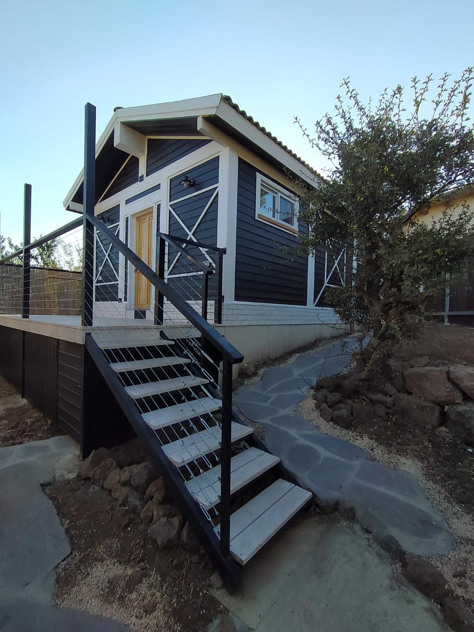 Property building, Day