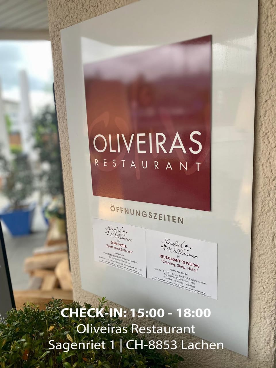 Restaurant/places to eat, Lobby or reception