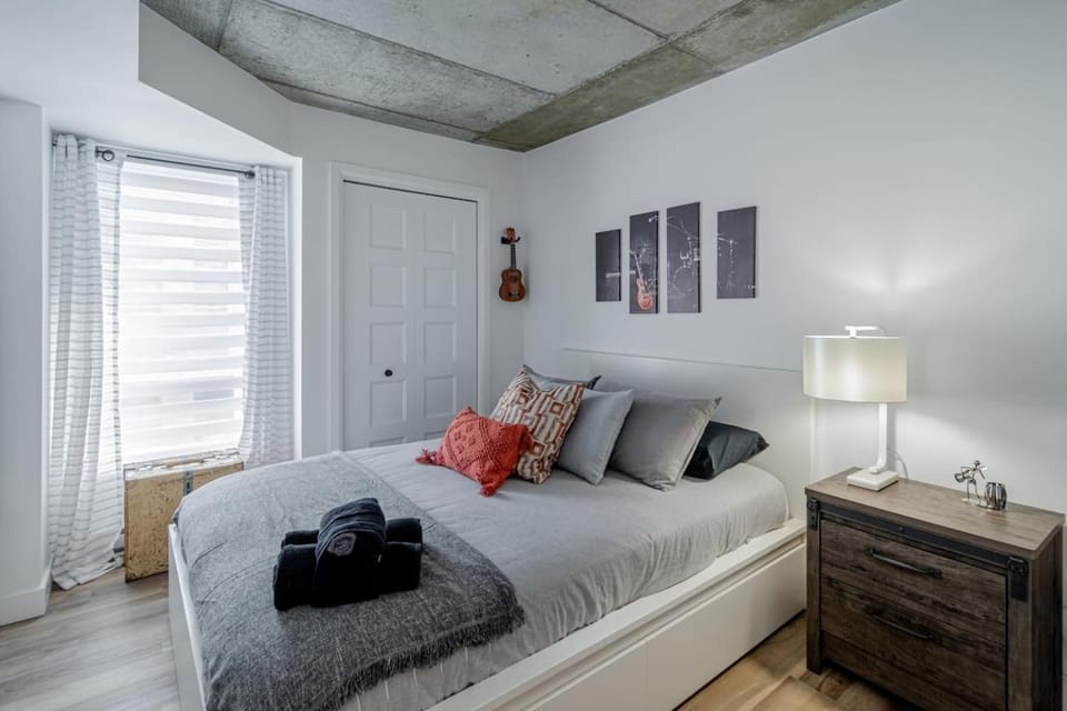 2CH - ACGymRooftop poolSmart TV Apartment in Quebec City