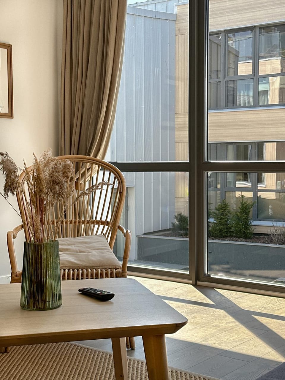 View (from property/room), Living room, Seating area