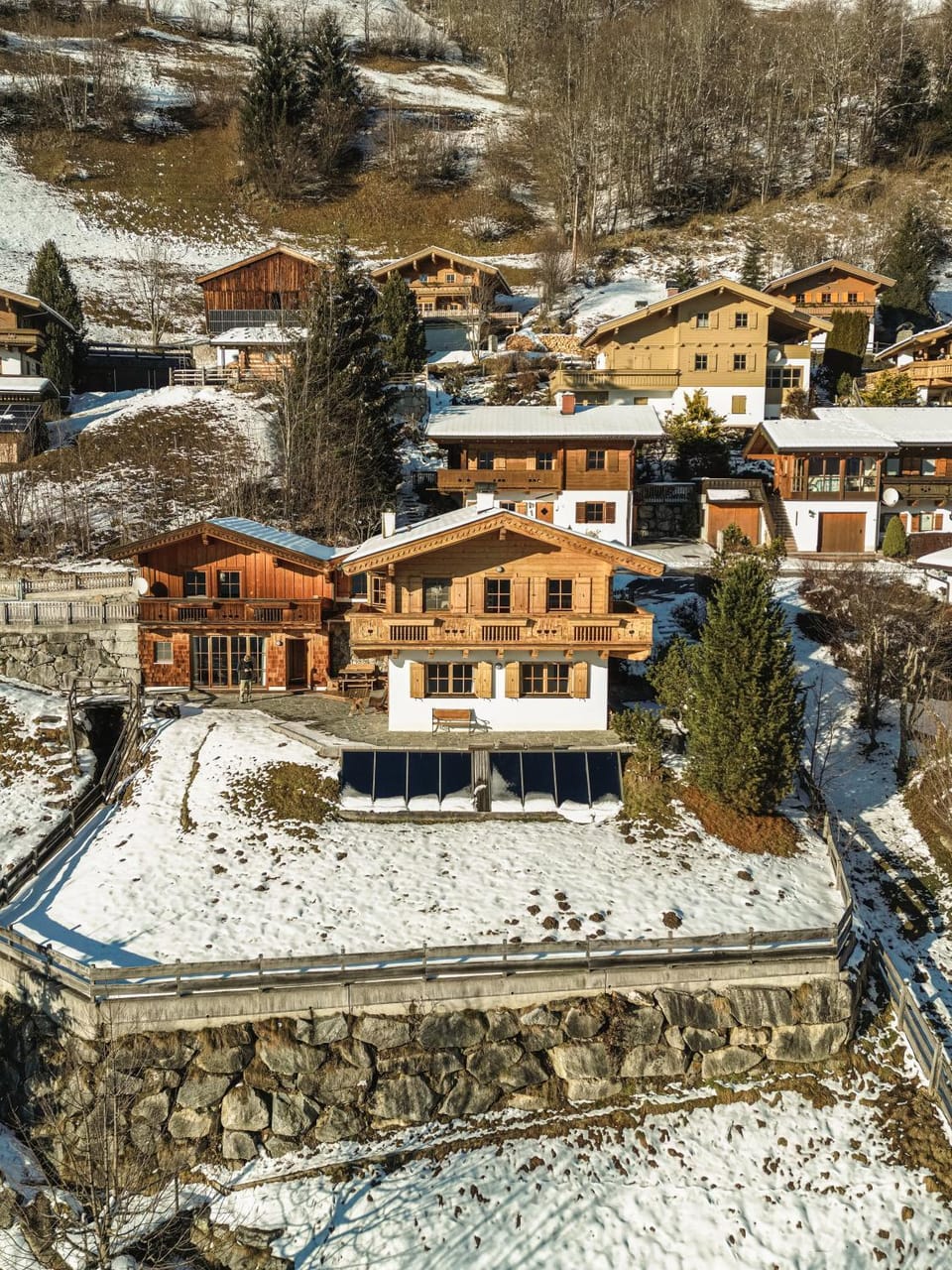 Property building, Day, Neighbourhood, Natural landscape, Bird's eye view, Winter