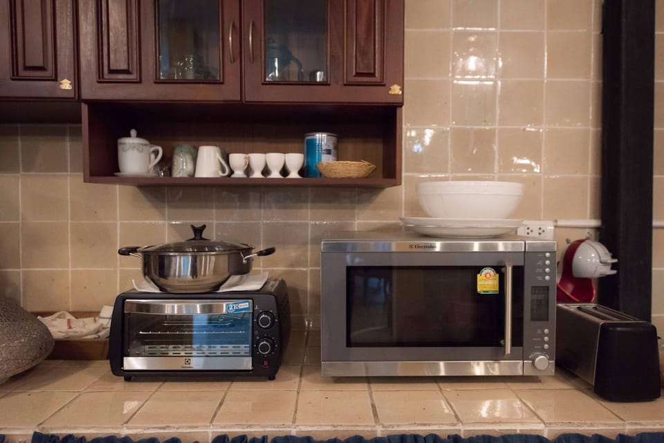 Kitchen or kitchenette, stove