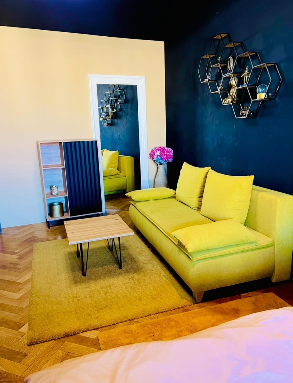 Seating area