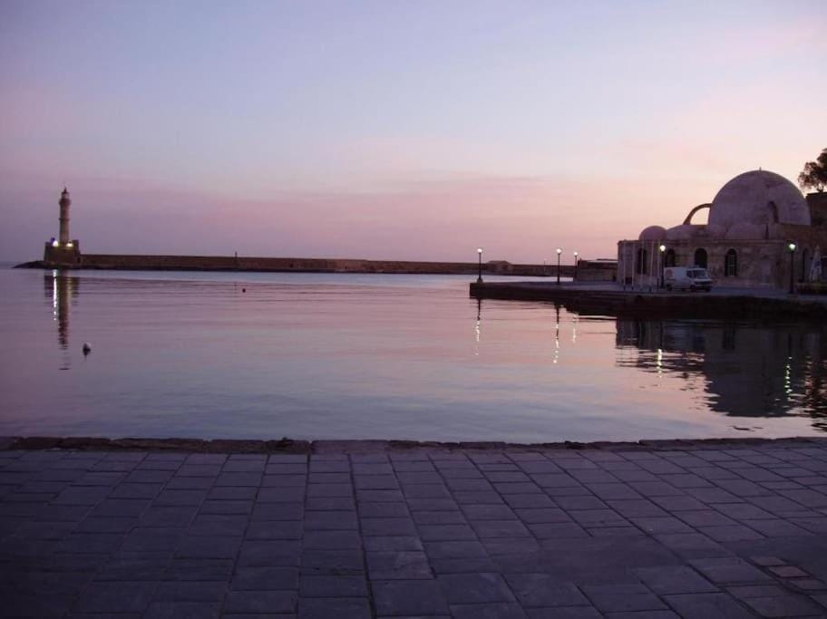 Nearby landmark, Sunrise