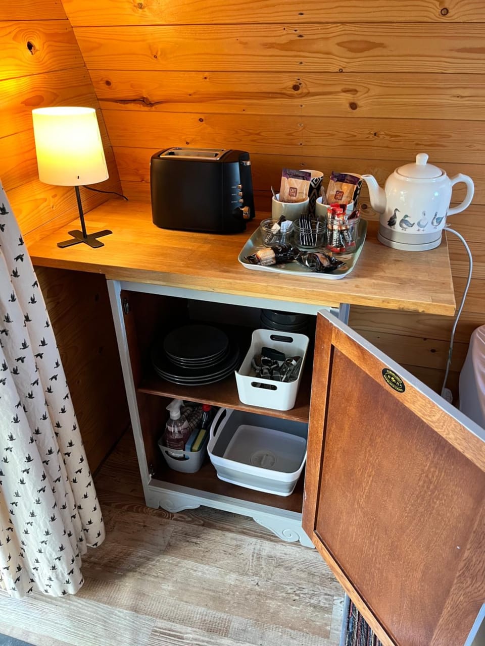 Coffee/tea facilities