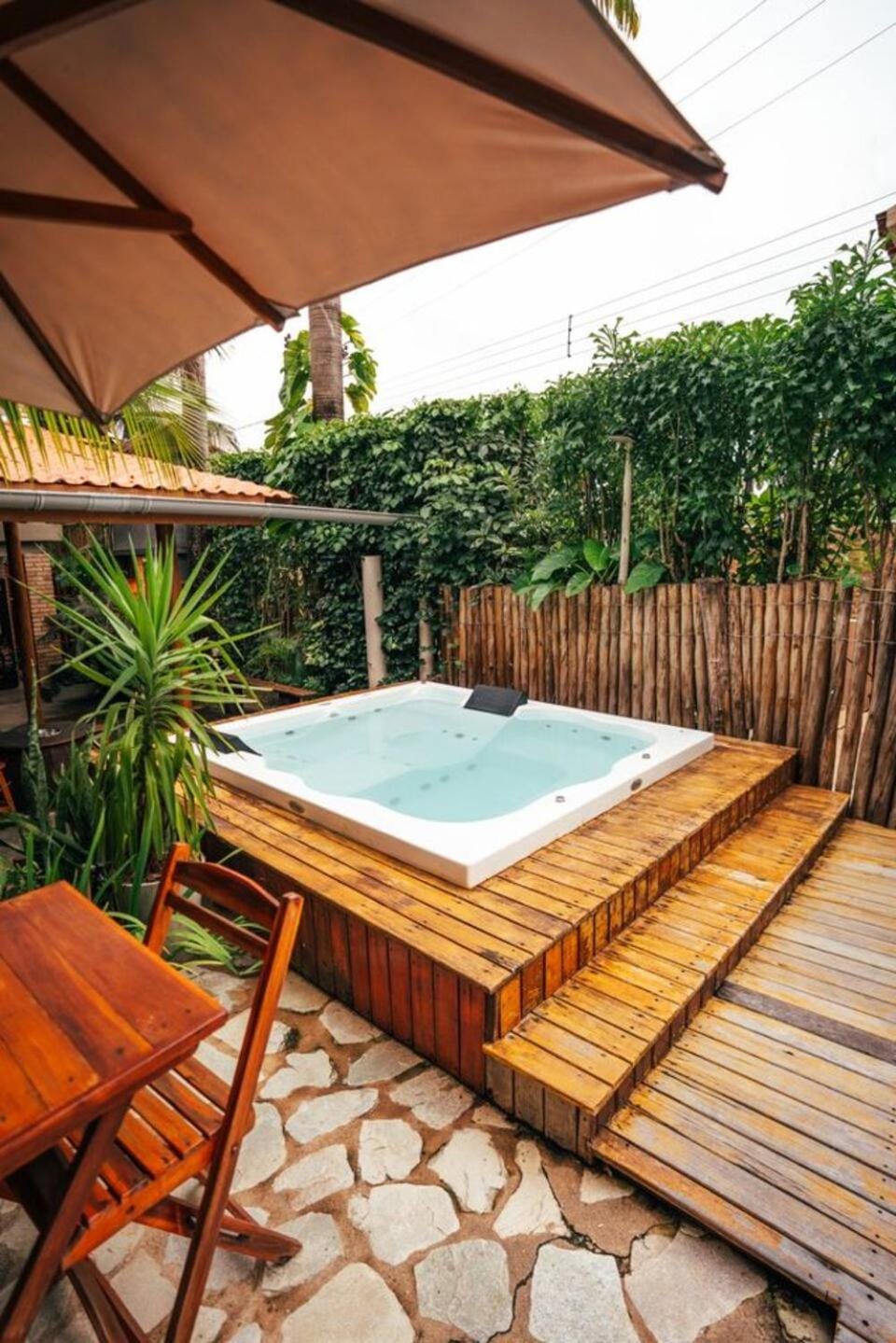 Natural landscape, Garden, Hot Tub