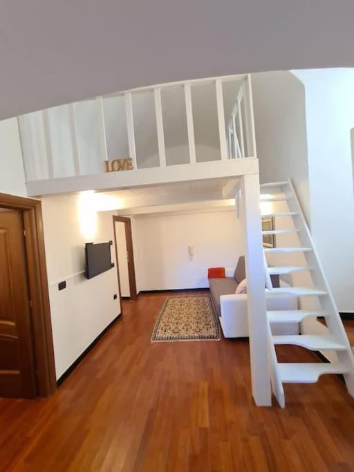 LE MURA Apartment in Genoa