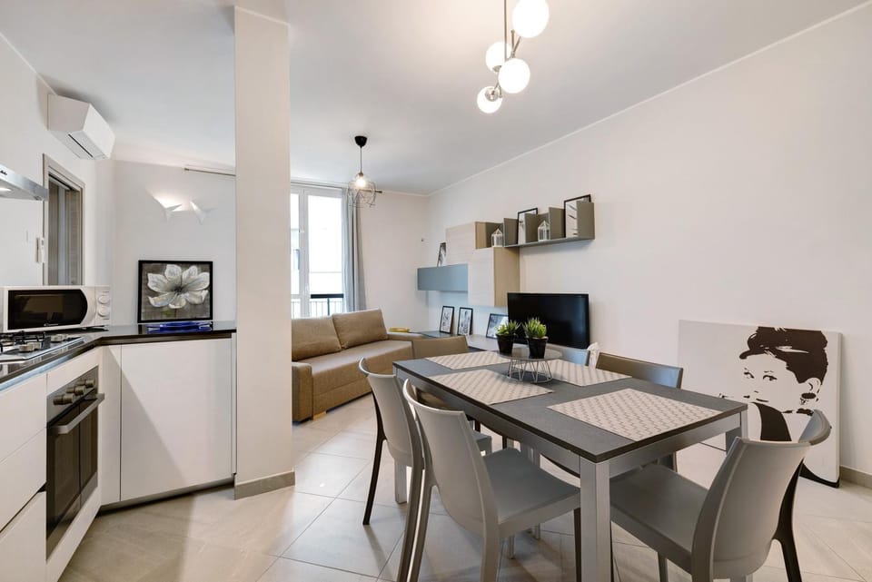 Property building, Kitchen or kitchenette, Living room