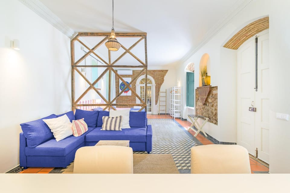 Living room, Seating area, Bedroom