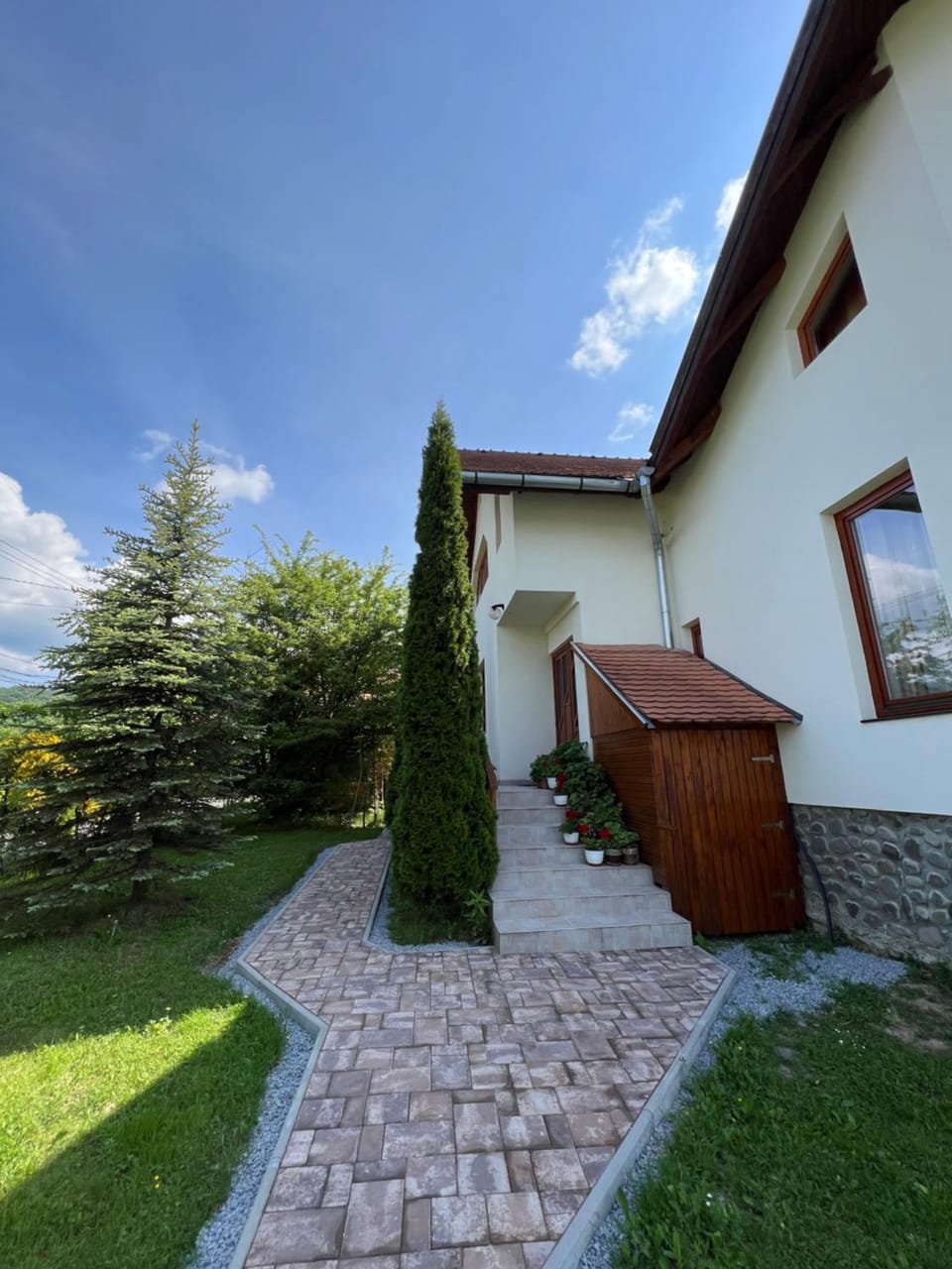 Casa Lacul Mierlei Bed and Breakfast in Romania