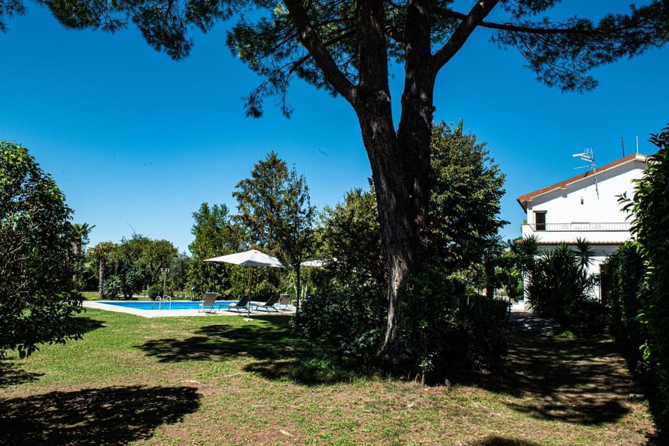 Garden, Garden view