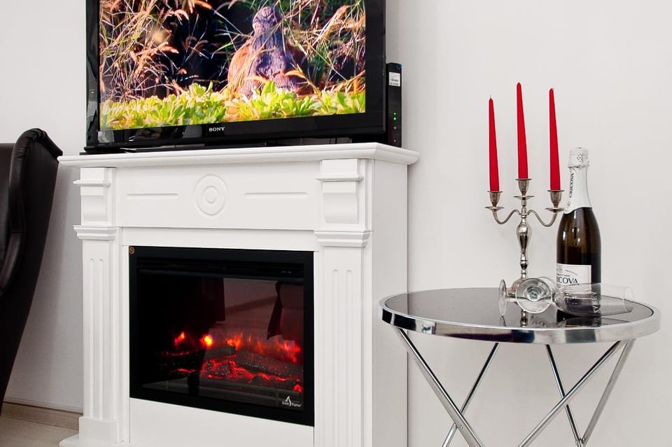 TV and multimedia, flat iron
