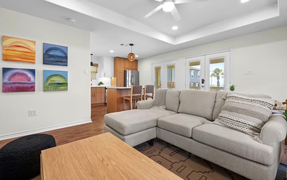 Living room, Seating area, fireplace