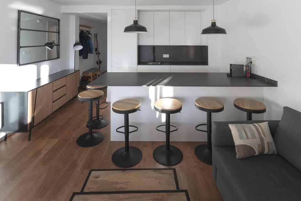 Kitchen or kitchenette, stove, kitchen