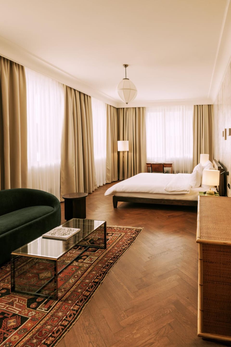 Photo of the whole room, Bedroom