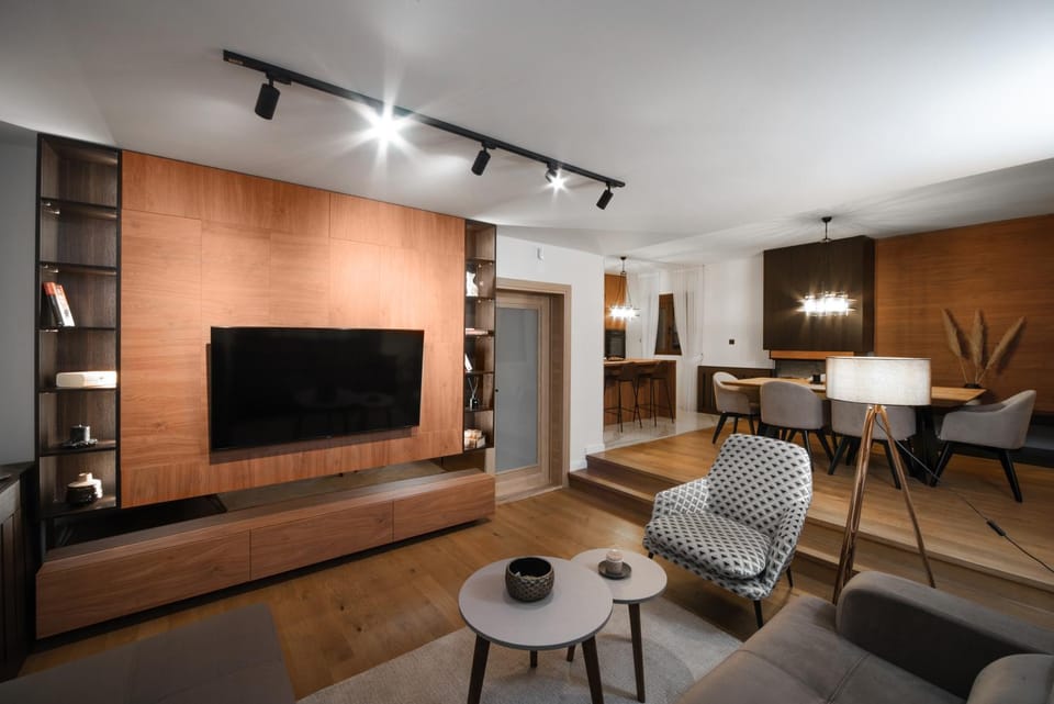 TV and multimedia, Living room, Seating area