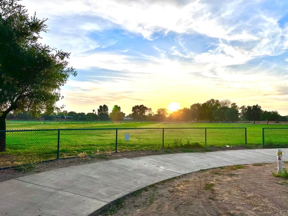 Sweet Tuscan Dreams-Private Entrance & Bathroom with Patio Vacation rental in Lake Balboa