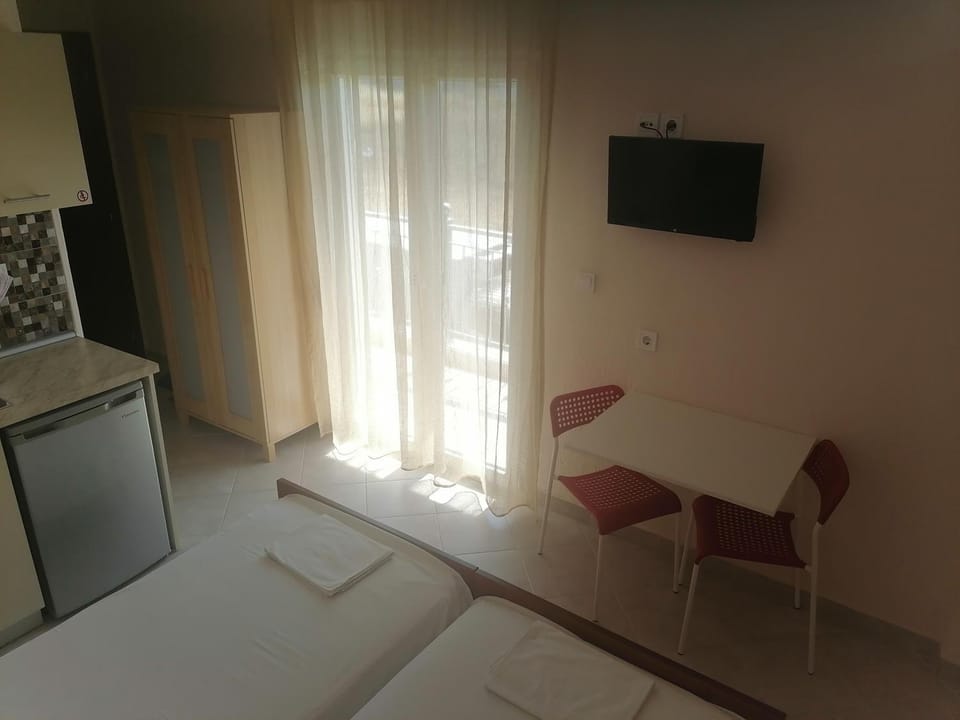 KALIPSO STUDIOs Apartment in Nikiti