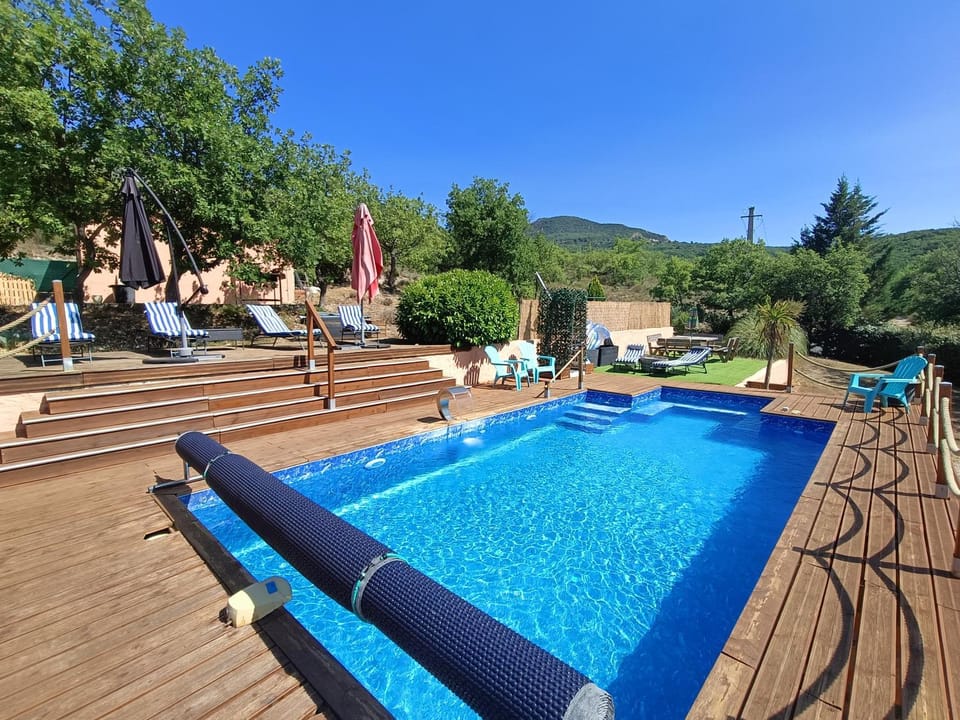 " LE CHABASSOLE " CHAMBRES D'HÔTES - GORGES du VERDON Bed and Breakfast in Aiguines
