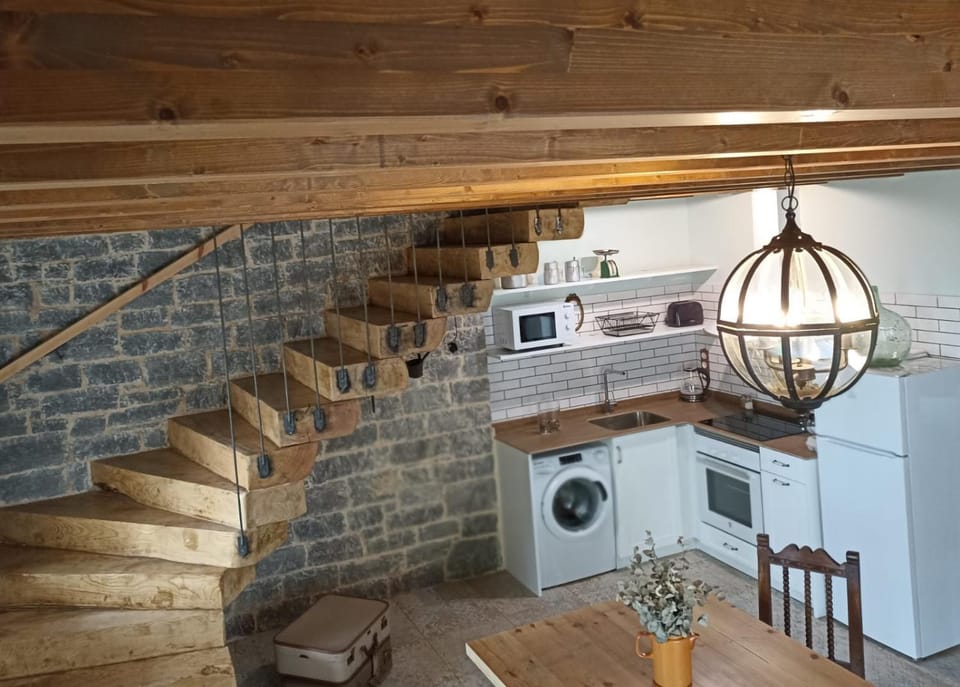 Alto el Monte 2 - AR1414 House in Asturias