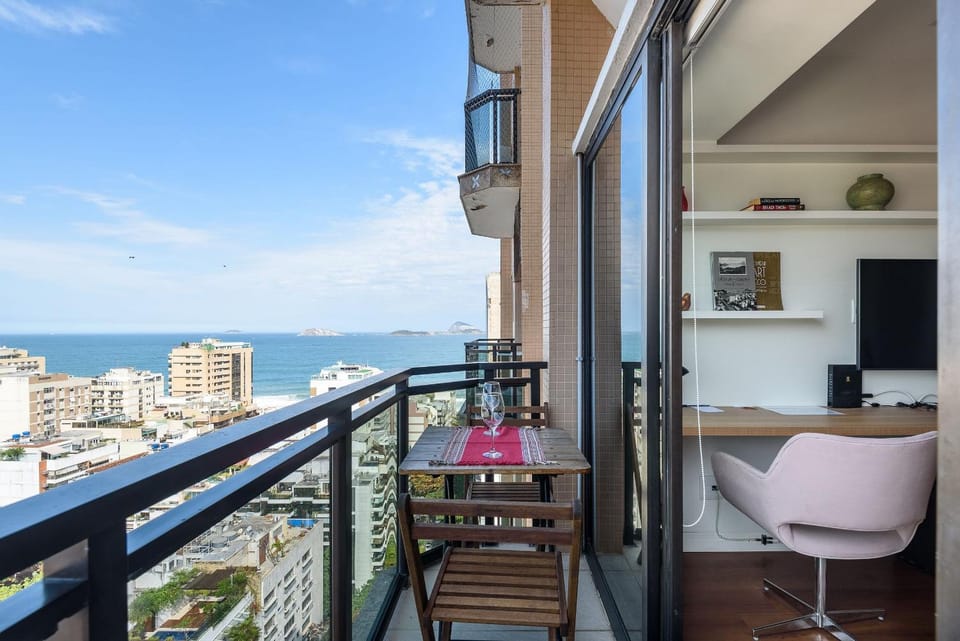 Property building, Day, Natural landscape, View (from property/room), Balcony/Terrace, City view, Sea view