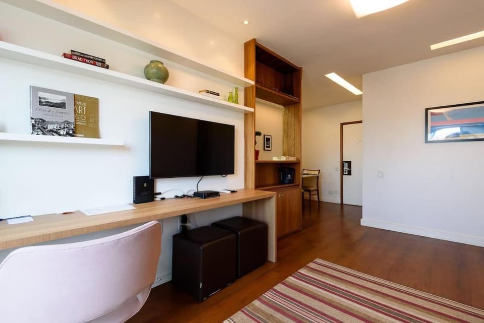 Flat com varanda, vista mar e Cristo Apartment in Rio de Janeiro
