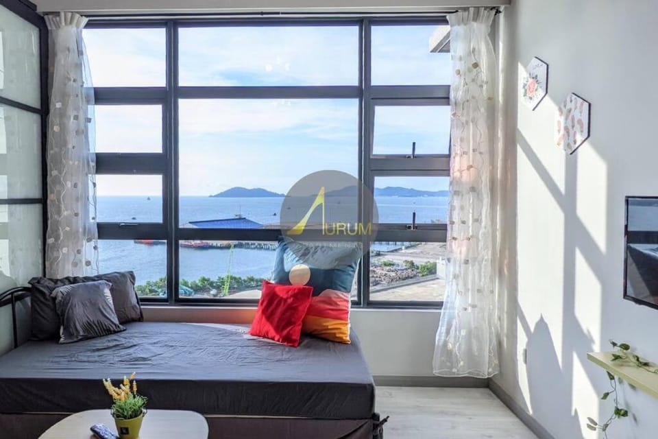 Living room, Sea view
