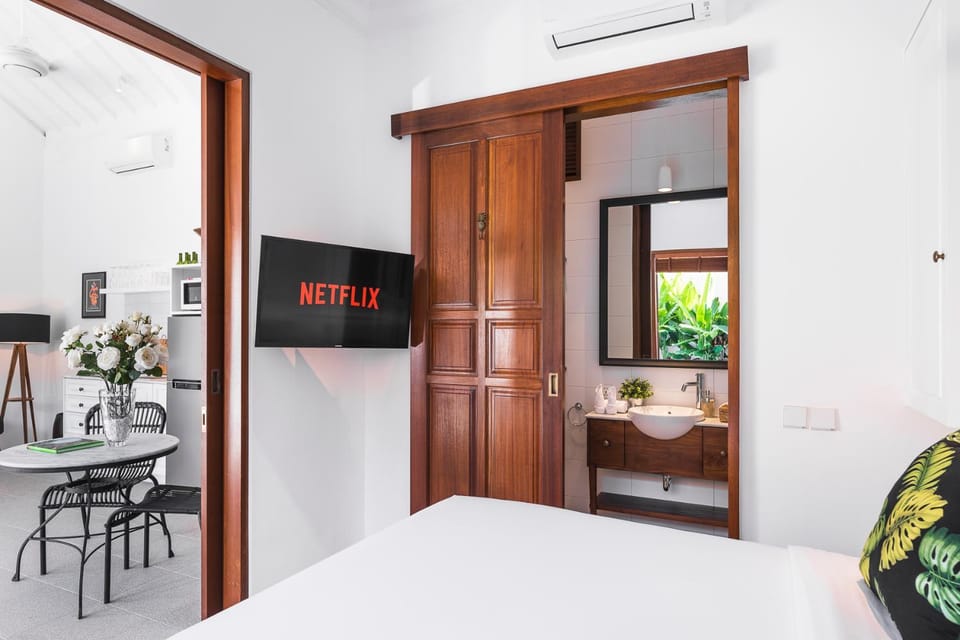 TV and multimedia, Bedroom