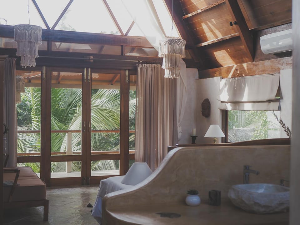 Bathroom, Bedroom