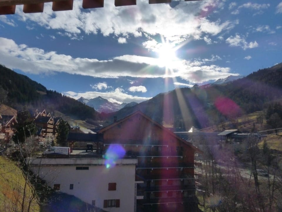 Chalet De Meribel - Magnifique appartement 6 pièces pour 10 personnes dans le centre de Méribel proche des commerces et des pistes de ski MAE-1653 Apartment in Les Allues