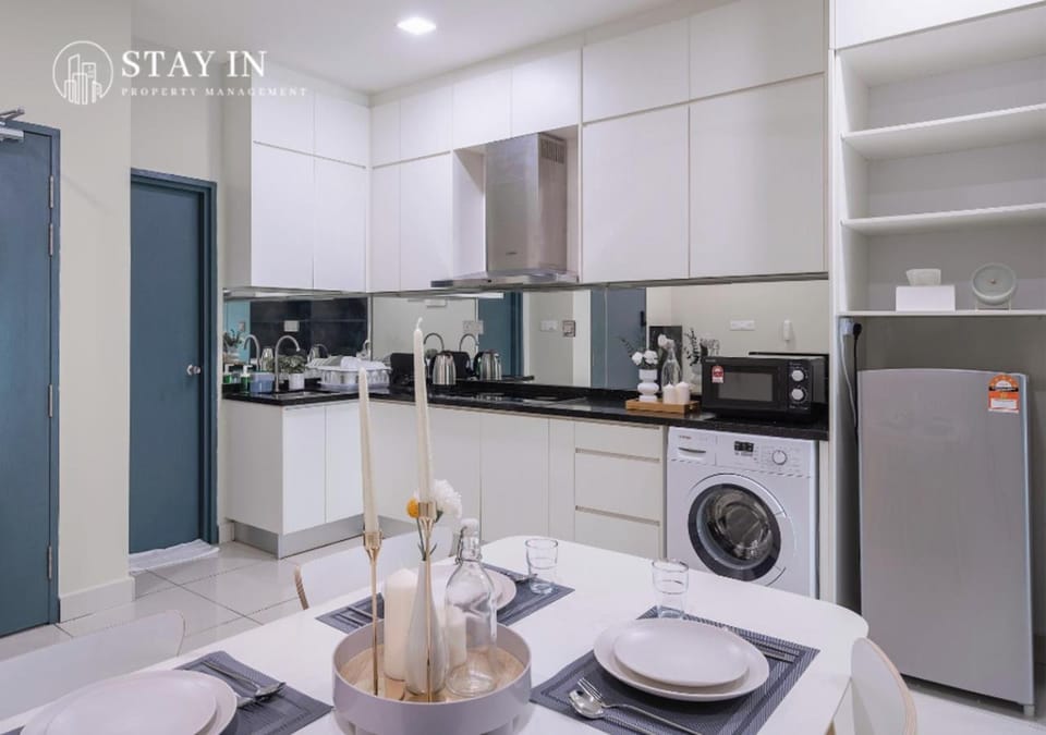 minibar, washing machine