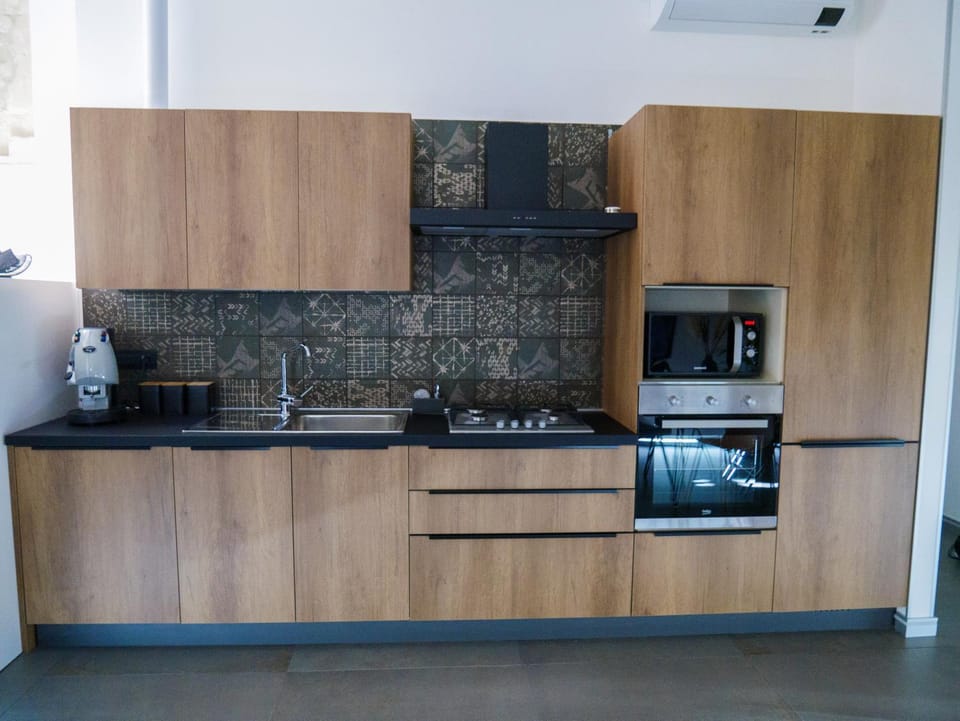 Coffee/tea facilities, Kitchen or kitchenette, dishwasher, minibar, pet friendly, stove, toaster