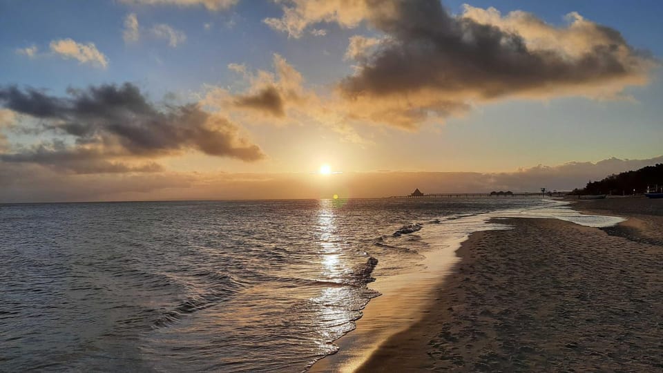 Neighbourhood, Beach, Sunset
