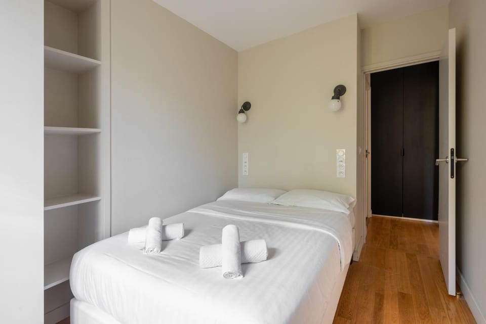 Stylish 2 Bedroom Apartment in Paris House in Paris