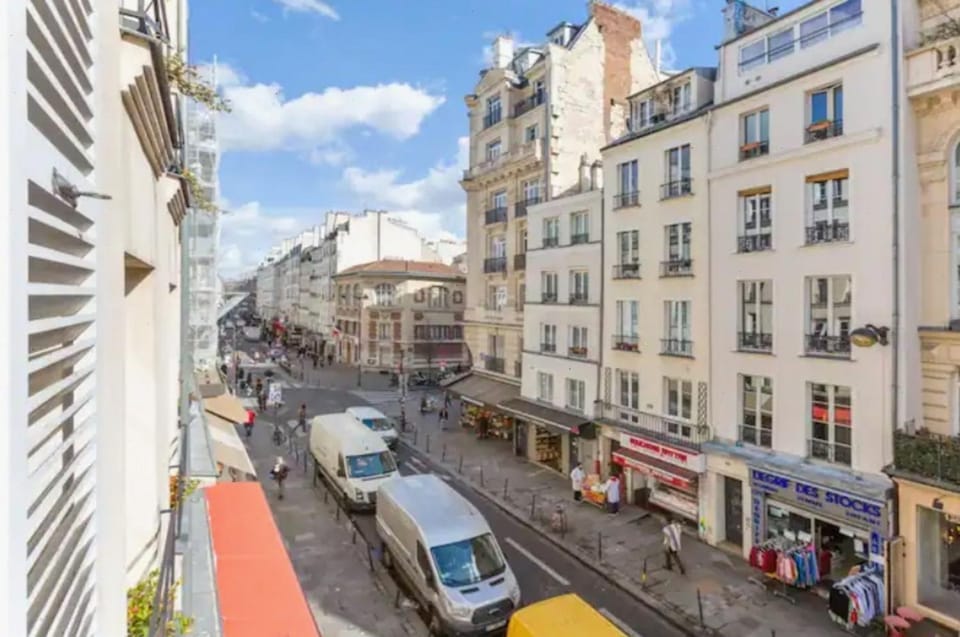 Stunning 1 Bedroom Apartment in Paris House in Paris