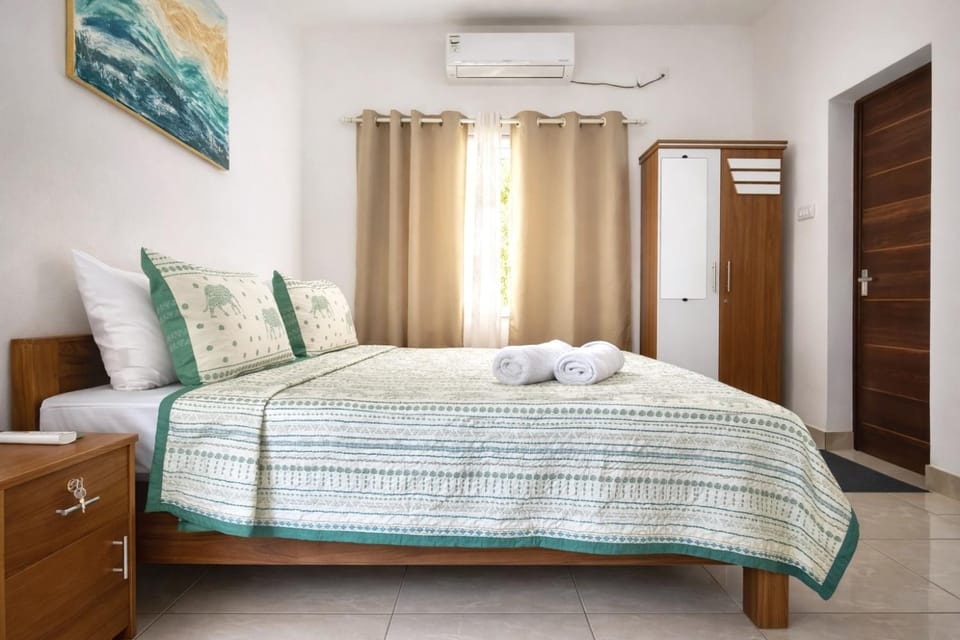 Bed, Bedroom, wardrobe
